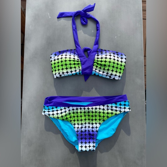 Nike Women’s Reversible Bikini Set - Size Small - Picture 2 of 2